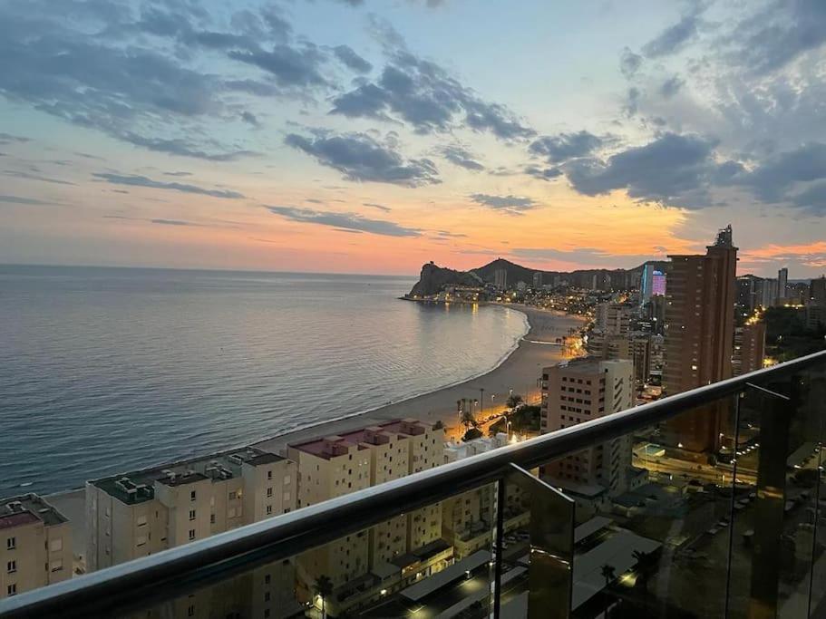 Apartment Sunset Cliffs Poniente Benidorm Bagian luar foto